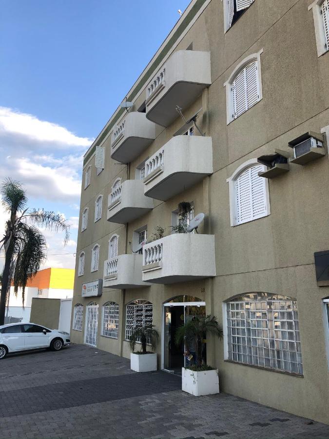 Apartamentos Grandes - 3 Quartos Com Suite 皮拉西卡巴 外观 照片